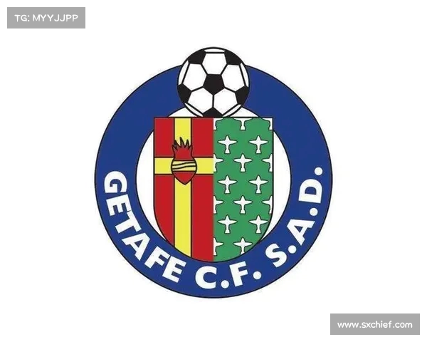 西甲中场组织核心分析:战术角色、技术特点与球队影响力全面剖析 西甲中场组织核心分析:战术角色、技术特点与球队影响力全面剖析