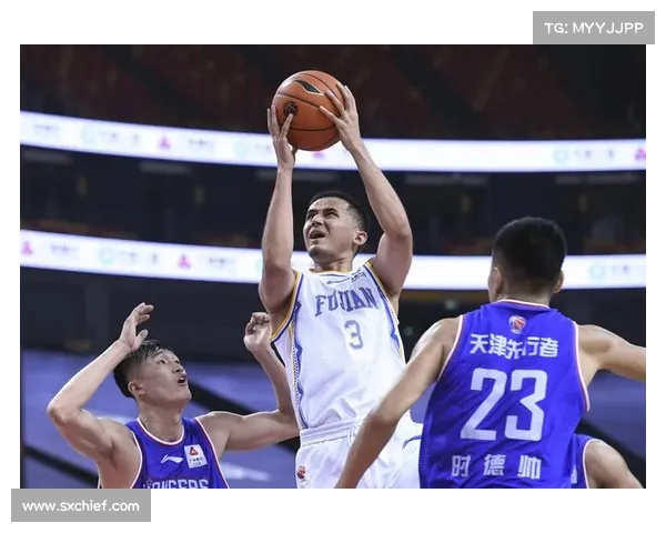 CBA自由球员认领结束卡米然领衔阿泽张益灵等人进入新赛季竞争